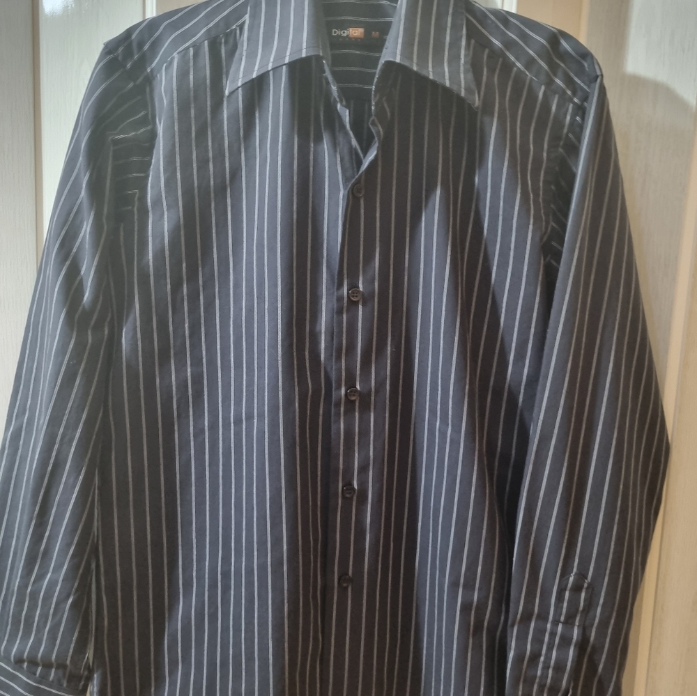Digital black stripes shirt long sleeve size M (boys)
